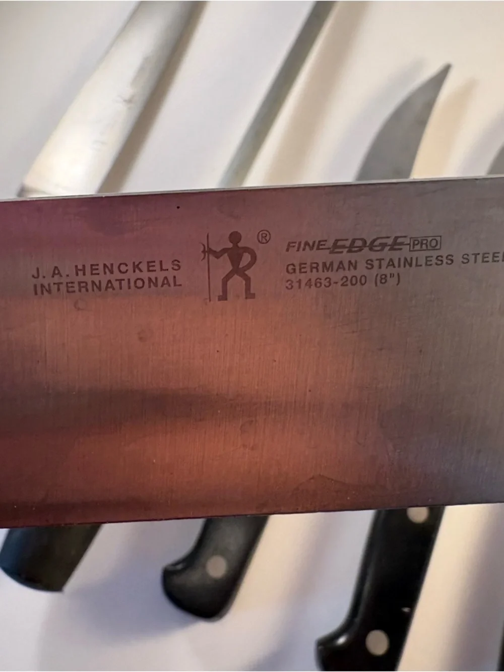 Lot 7 JA Henckels Assorted Knives And Sharpener Eversharp / Fine Edge Pro Steak